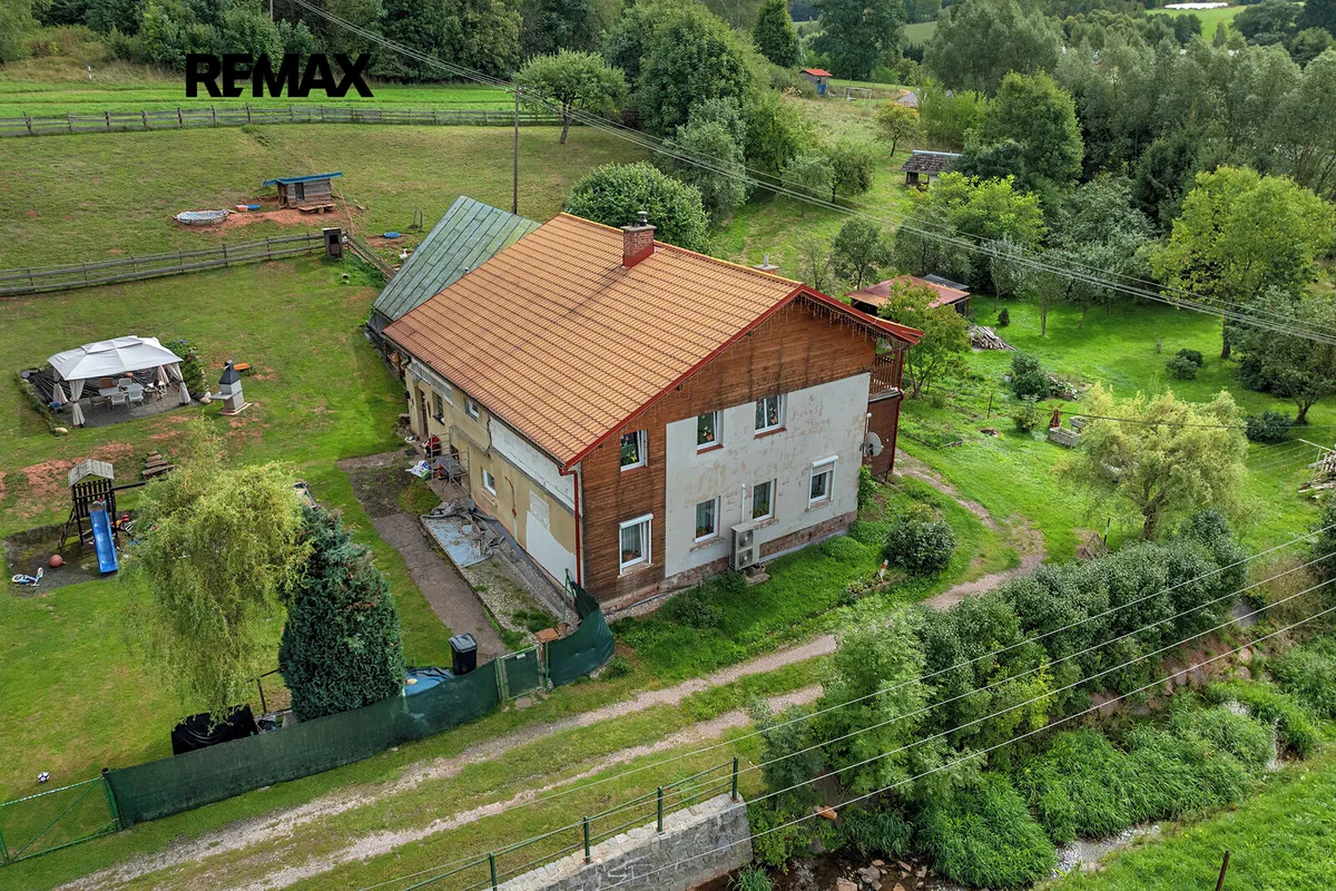 Prodej rodinného domu 100 m², pozemek 177 m²